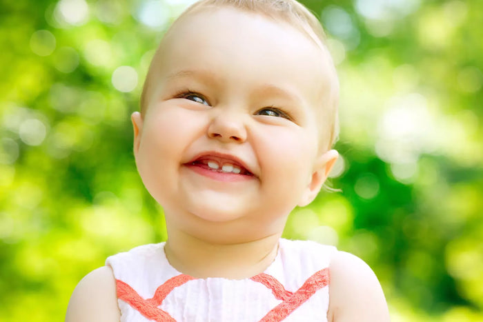 Zahnlücke beim Baby: Besteht Grund zur Sorge?